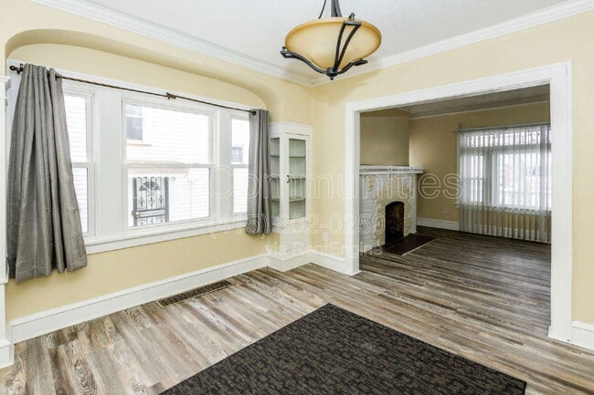 Photo - 3677 Ludgate Rd