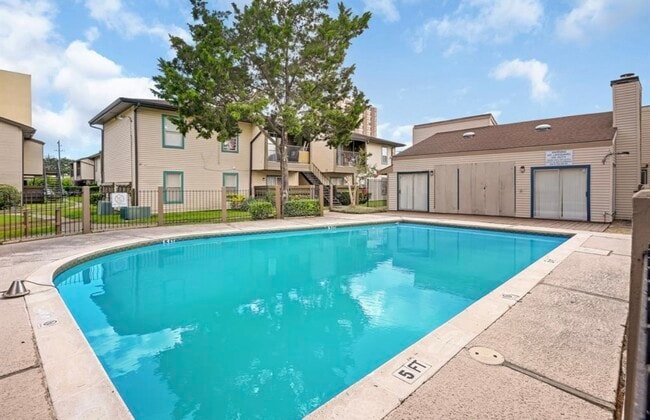 Photo - 6161 Reims Rd Unidad 200