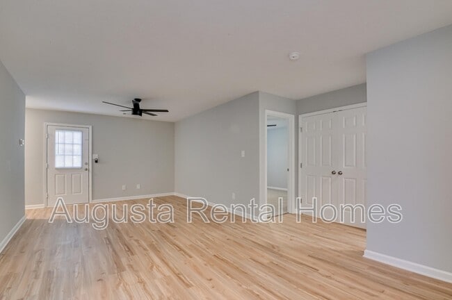 Photo - 328 Old Plantation Rd