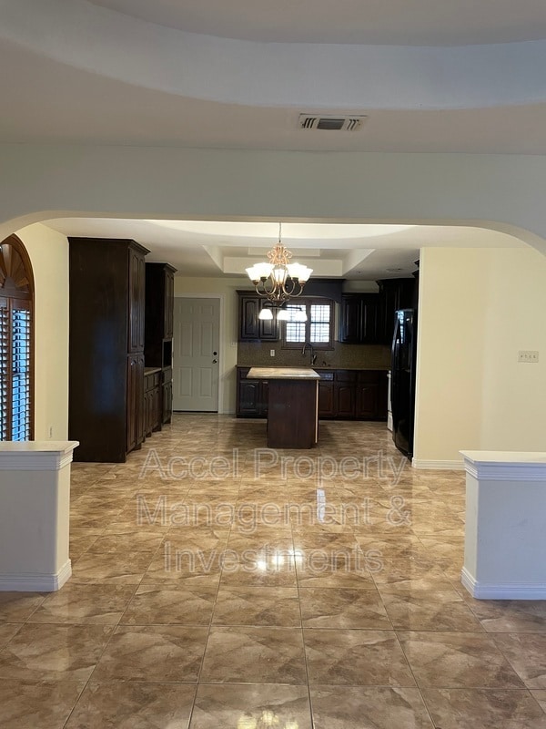 Photo - 1406 Dolores Del Rio Ave