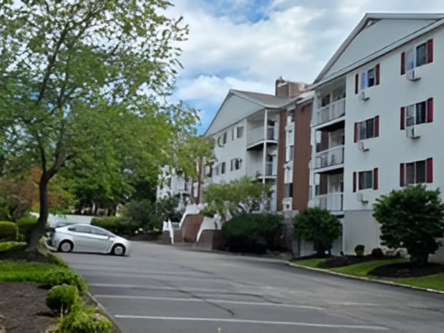 Photo - 490 River Rd Unit Regency North