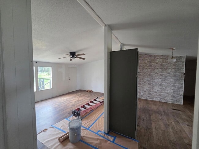 Photo - 13675 Hero Way W