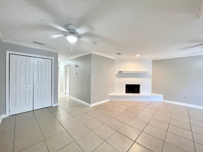 Photo - 14911 Central Woods Unidad 14911 CW