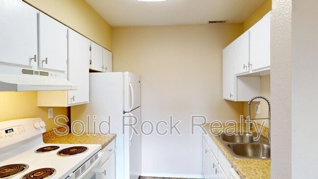 Photo - 1845 Zebulon Dr