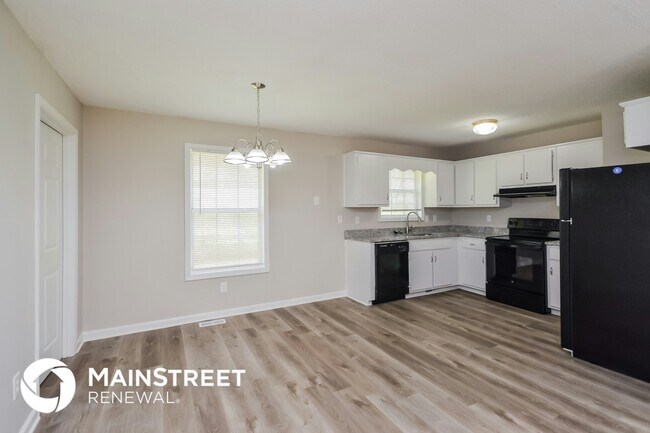 Photo - 10106 Stone St NW