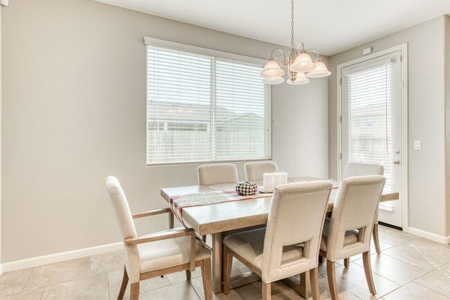 Photo - Beautiful 4 Bedroom 2.5 Baths in Clovis