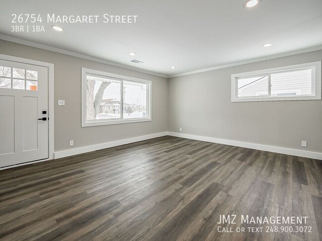 Photo - 26754 Margaret St