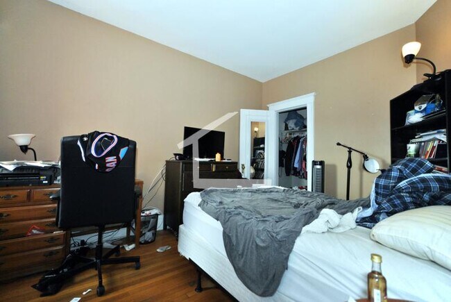 Photo - 1307 Commonwealth Ave