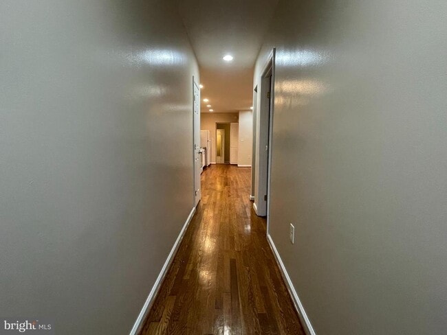Building Photo - 1913 Rosedale St NE Unit 1 Rental