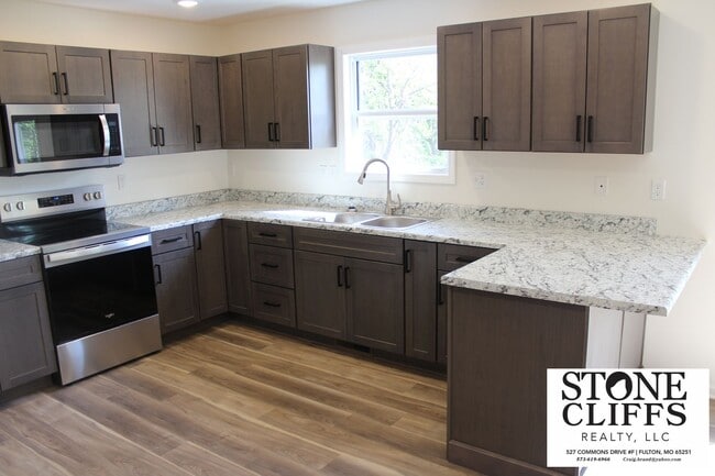 Photo - 904 Scott Station Rd