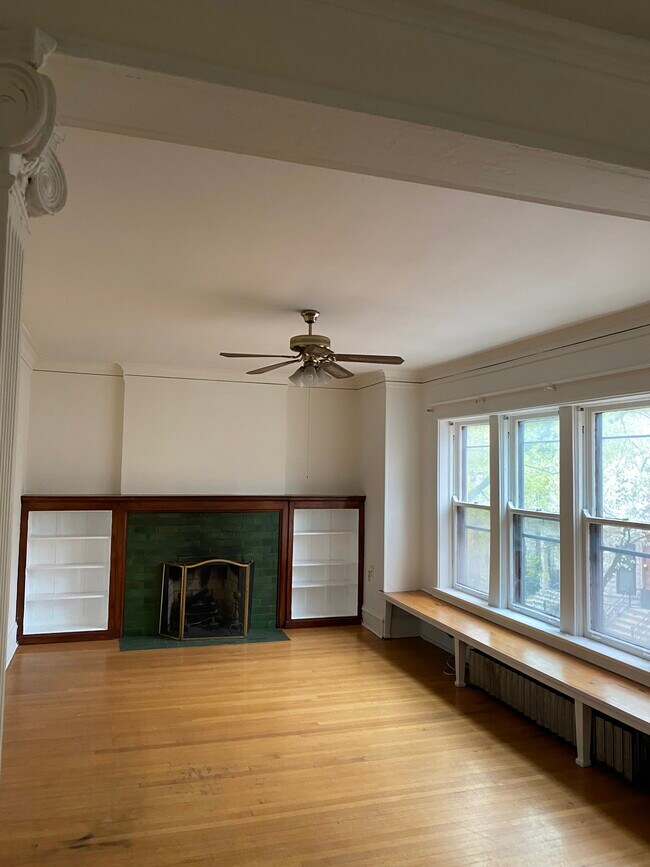 Sala de estar - 432 W Roslyn Pl Unidad 1