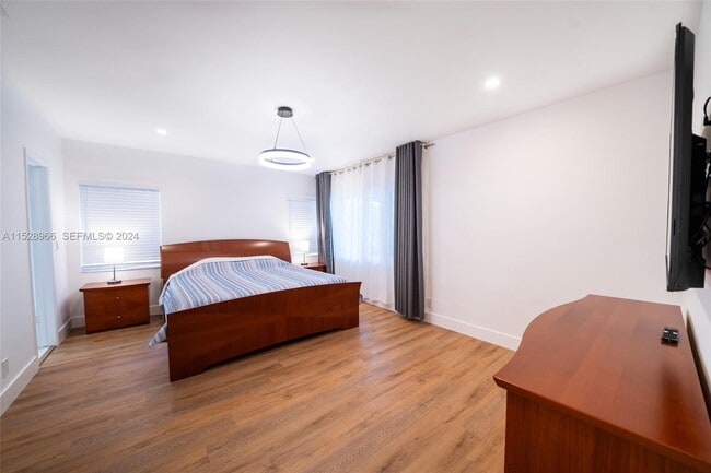 Photo - 1310 Jackson St