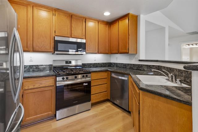 Photo - 295 Churchill Ln