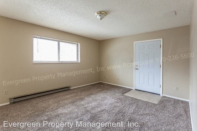 Photo - 211 N Shields St