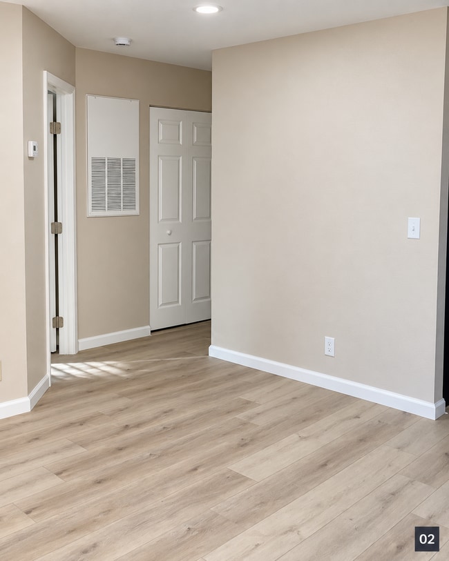 Eleven 11 Apartments