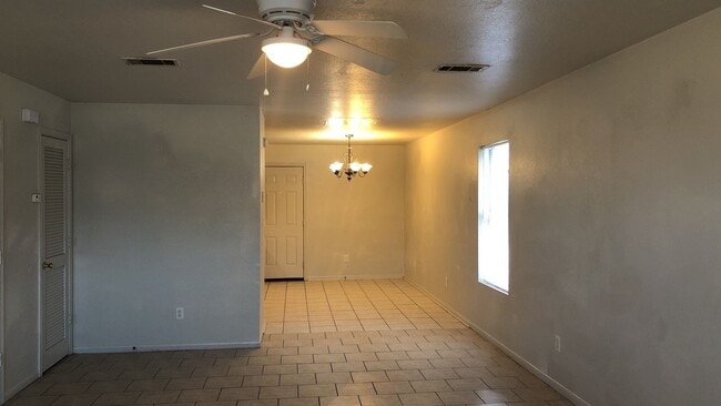 Photo - COMING SOON! Unit 3003 Cantabrian Drive - D