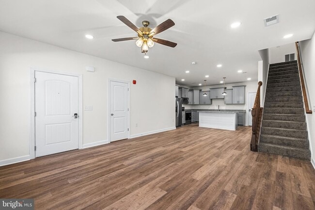 Photo - 900 Gilbert Rd Unit 3616A