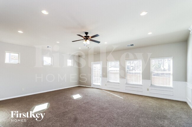 Photo - 510 Country Ridge Dr