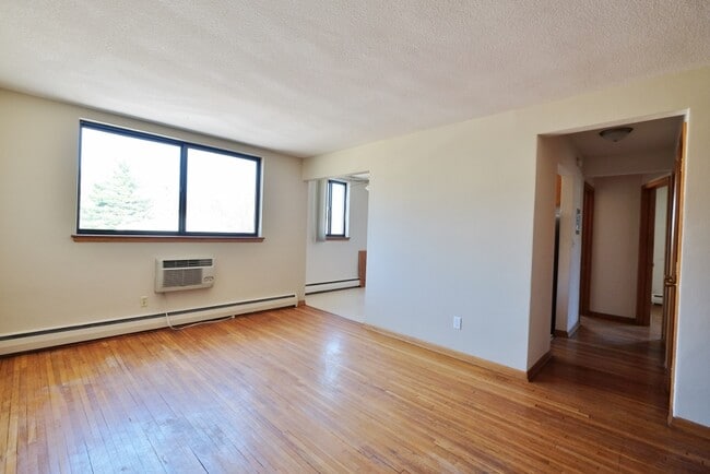 Photo - Randolph Apartments | 1172