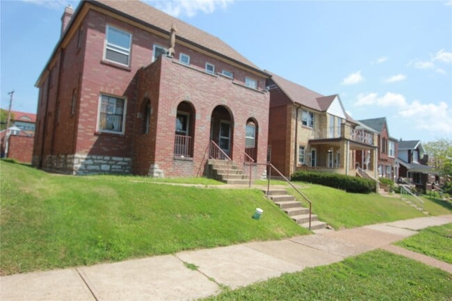 Building Photo - 5021 Oleatha Ave Rental