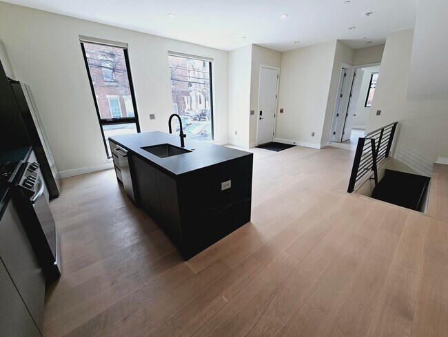 Photo - 625 S 17th St Unit F