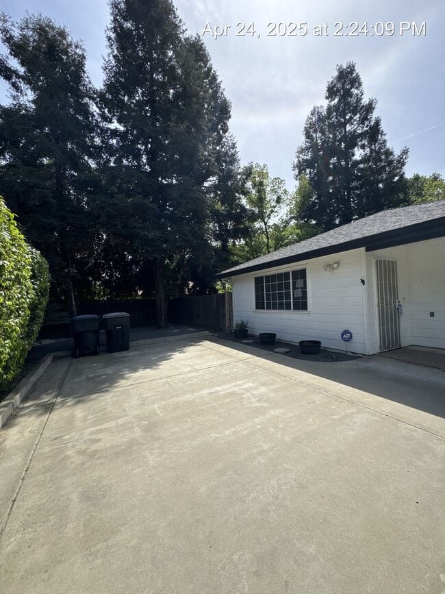 Photo - 3396 Unit 1827