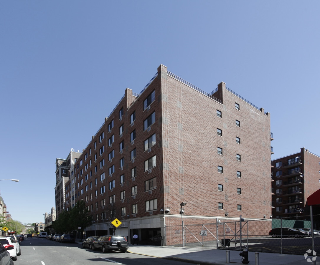 Photo - Yorkside Towers I