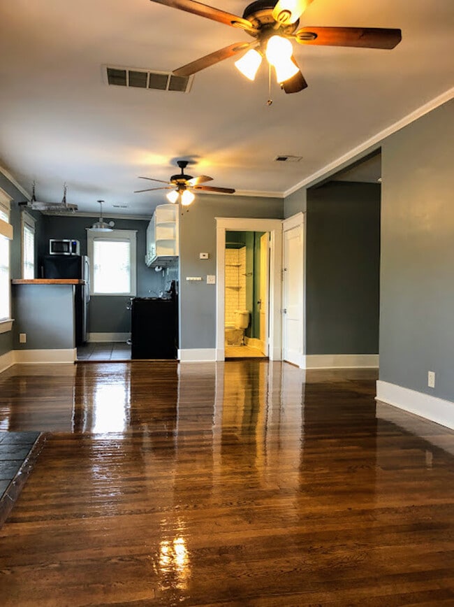 Photo - 2012 Walker Ave Unit 2