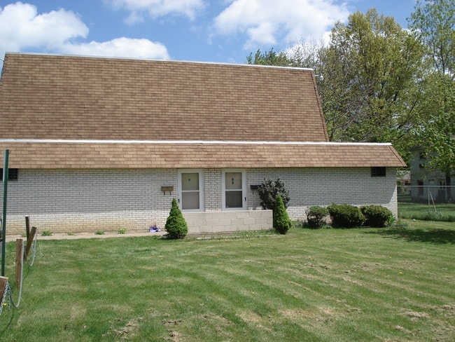 Photo - 3567 Bosworth Rd Unit 4
