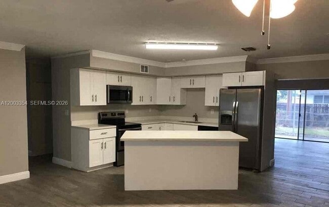 Photo - 4882 Pine Cone Ln