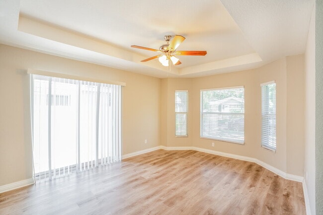 Photo - 674 15th Ave S