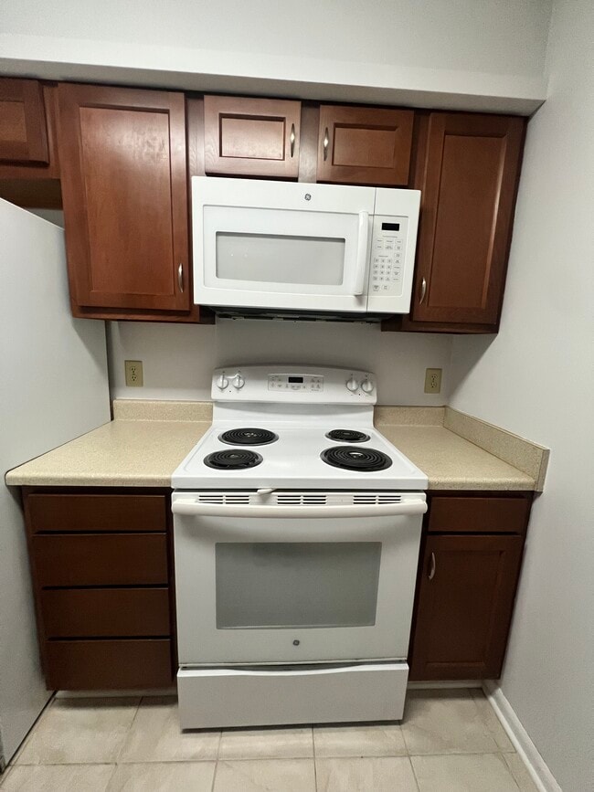 Photo - 10047 Kennedy Ave Unit #2B