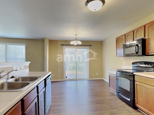 Photo - 4112 Lakewood Glen Dr