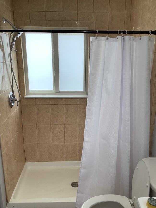 Photo - 3020 NE 15th Ave Unit Studio