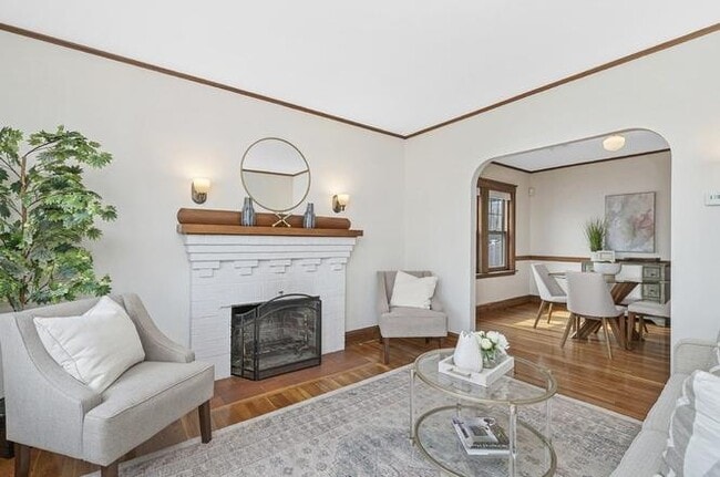 Photo - 49 Huron Cir