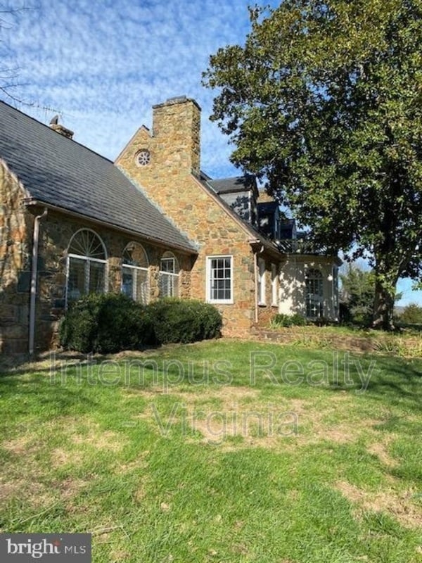 7296 Fenton Farm Ln
