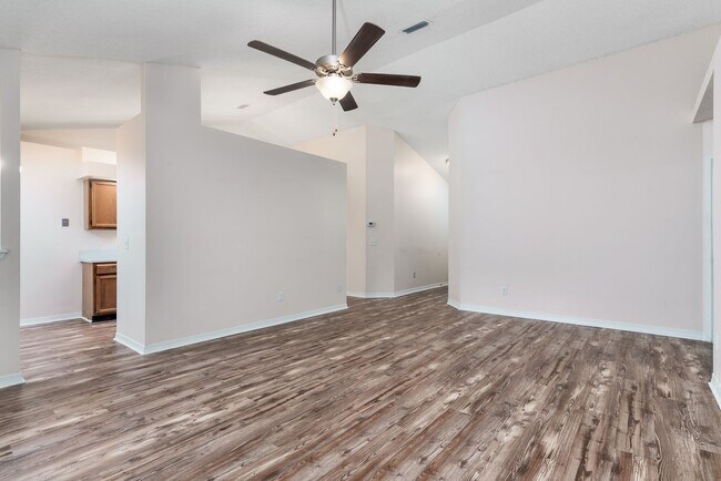 Photo - Home for rent