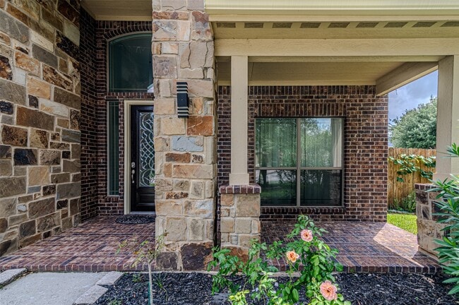 Photo - 6219 St Rosalia Dr