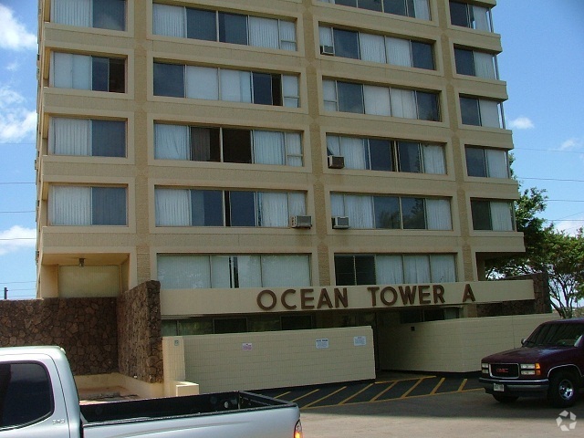 Building Photo - 1060 Kamehameha Hwy Rental