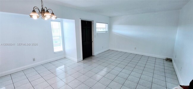 Photo - 2980 NW 43 Terrace Unidad 203