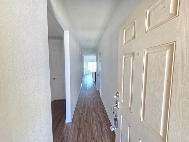3305 Dusted Daisey St