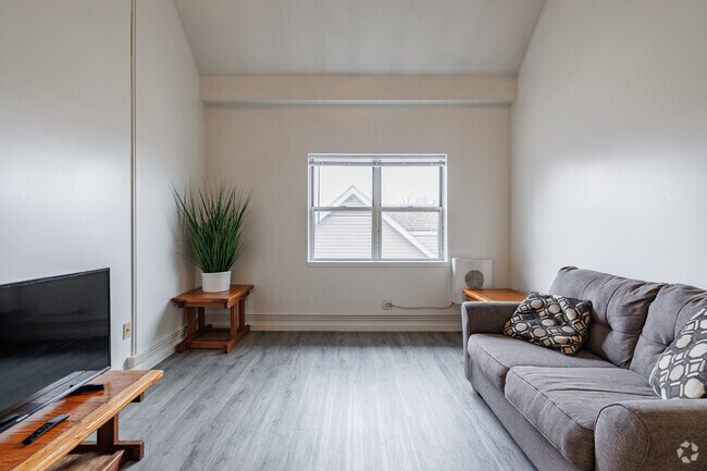 4BR, 1.5BA - 1,415SF Furnished Living Room