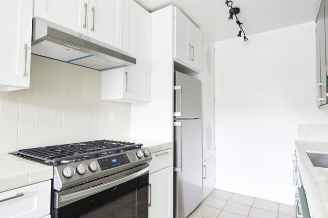 Photo - 3703 Inglewood Blvd