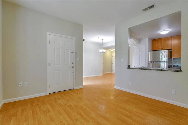 Photo - 422 E Evelyn Ave Condo Unit 103