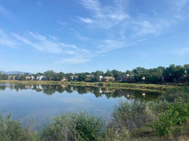 Walkout basement to walking and bike trail around the lake - 8520 W 81st Dr