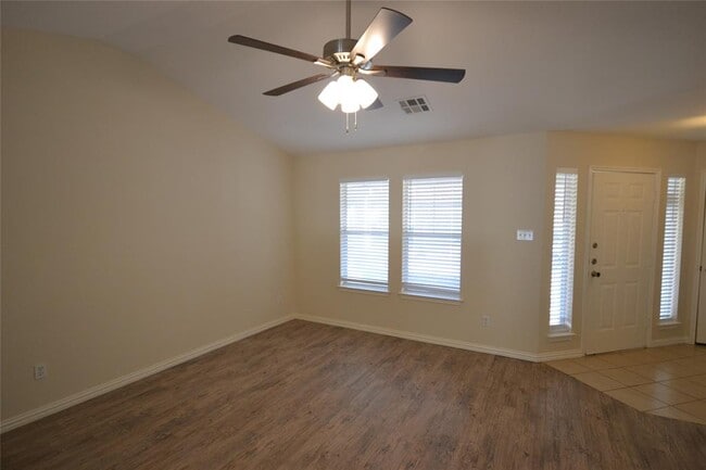Photo - 1413 Colorado Bend Dr