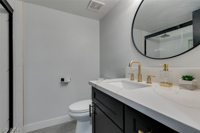 Photo - 2000 Springview Dr