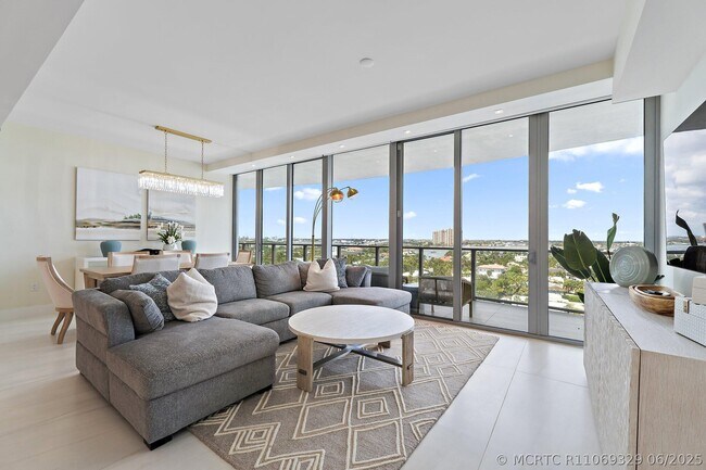 Photo - 3100 N Ocean Dr Unit 906