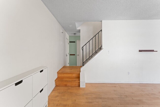 Photo - Tri-Level 4 Bed Home Near Ft. Carson