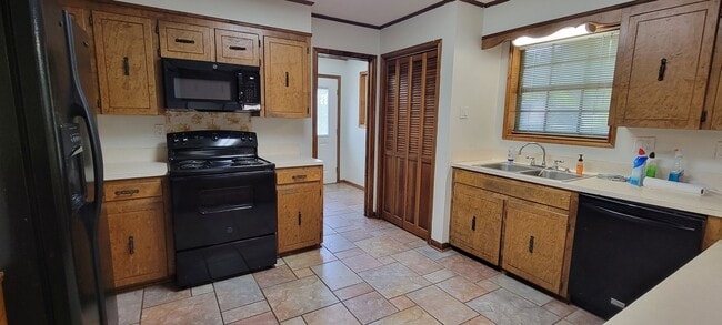 Photo - Home on 1 acre